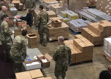 Time-lapse of Ohio National Guard helping a food bank (B-Roll)