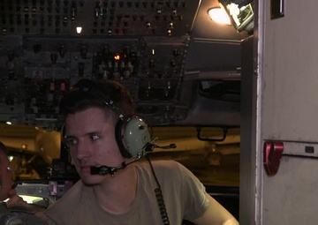 Joint STARS crew chiefs maintain mission, prepare aircraft for next day’s flights