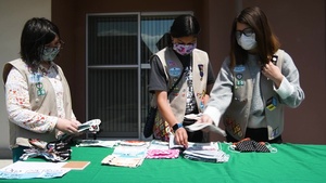 Girl Scouts give masks to Iwakuni community