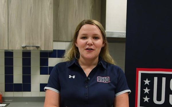 (BROLL) USO Creative Corner