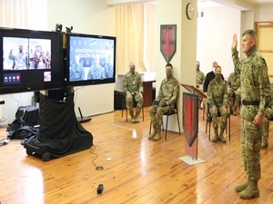1st Infantry Division Forward commander receives first virtual general officer promotion in Poland