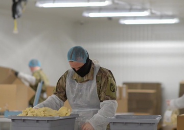 Kansas Army National Guard assists at Harvesters Food Bank
