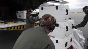Coast Guard aircrews transport Maui Food Bank supplies to Molokai