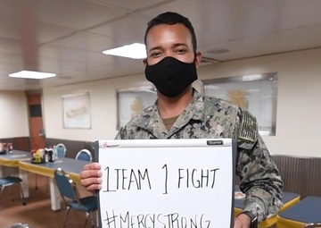 USNS Mercy Sailors Motivate Others With Messages
