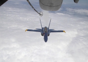 America Strong: Thunderbirds, Blue Angels Salute New Jersey, New York and Pennsylvania COVID-19 Responders