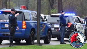 Grand Rapids Home for Veterans receive appreciation parade from first responders