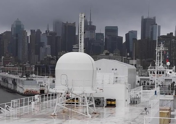 USNS Comfort Departs NYC