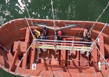 The hospital ship USNS Comfort (T-AH 20) anchors off the coast of Virginia