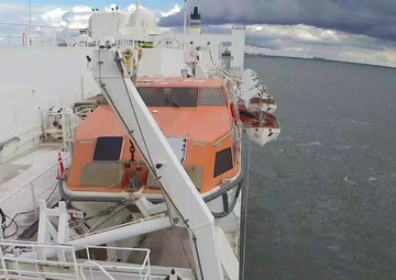 Time lapse of the hospital ship USNS Comfort (T-AH 20)