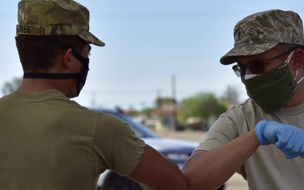CSAF and CMSAF give thanks to U.S. Airmen