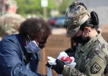 Missouri National Guard Supports Food Banks during COVID-19