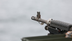 31st MEU, CLB-31 conducts M240B medium machine gun range (B-Roll)