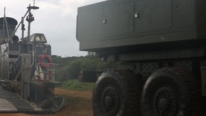 31st MEU, CLB-31 combat resupply training BRoll