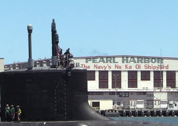 USS Missouri Departs Pearl Harbor Naval Shipyard for Sea Trials