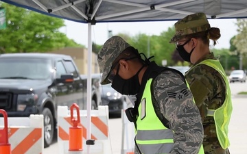 B-Roll: Iowa Army and Air National Guard prepare to open COVID-19 test site
