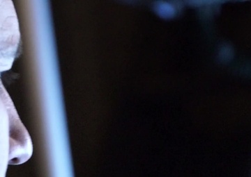 9th ARS refuels USAF Thunderbirds for #AmericaStrong Campaign