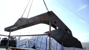 Next-to-last lifting lug on motor vessel Golden Ray