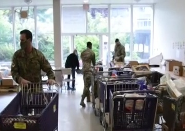 Washington Guardsmen support local food banks