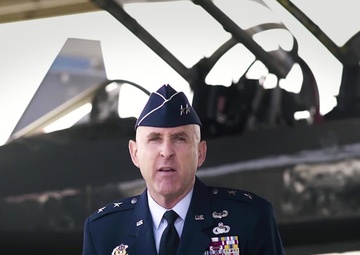 Air Force Recruiting Service Commander's Graduation Greeting