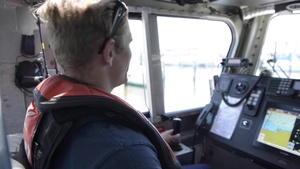 B-Roll Package: Station New Orleans underway in Lake Pontchartrain
