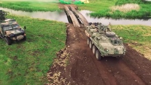 Poland's 15th Mechanized Brigade trains with Battle Group Poland