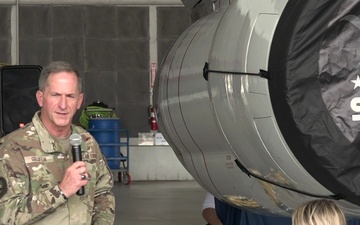 U.S. Air Force Chief of Staff visits Team JSTARS