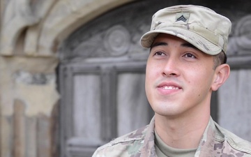 Gloucester Cathedral chimes 'Star-Spangled Banner' on July 4th for American NATO troops (1of3)