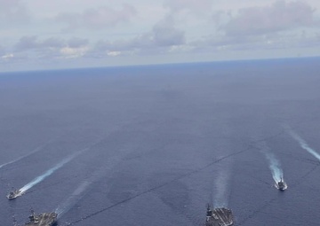 USS Nimitz, USS Ronald Reagan Carrier Strike Groups Conclude Dual Carrier Operations