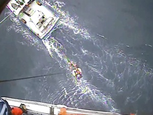 Coast Guard medevacs injured fisherman 100 miles off Coos Bay, OR