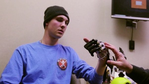 Eye on Readiness: Unique collaboration gives injured Soldier new grasp on life