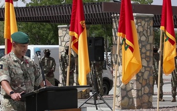 British Army Brigadier Leigh Tingey bids farewell to 1st Armored Division