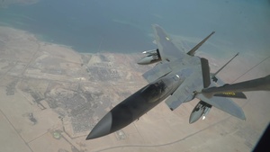 F-15 Strike Eagles refueling