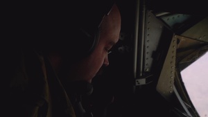 KC-135 refuel F-35As