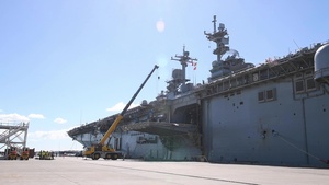 "Warbirds" Arrive In Pearl Harbor