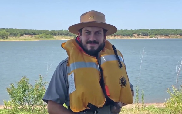 5 Types of Personal Flotation Devices with U.S. Army Corps of Engineers Proctor Lake
