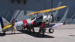 "Warbirds" Arrive In Pearl Harbor
