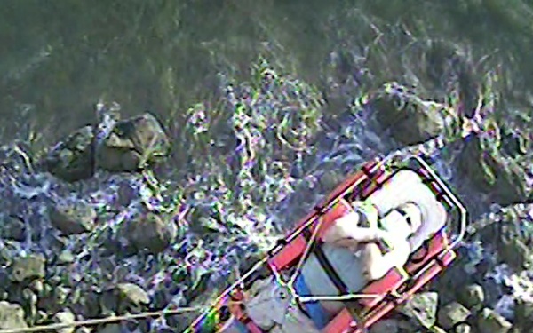 Coast Guard medevacs fallen hiker near Hoh, WA