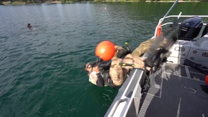 125th STS closed circuit dive training