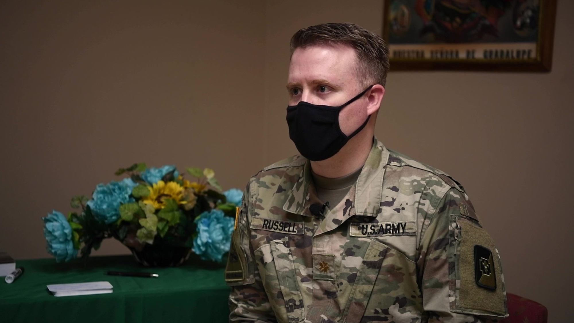 U.S. Army Maj. Tyler Russell, a clinical psychologist and member of a behavioral health team assigned to support medical providers at Val Verde Regional Medical Center, Del Rio, Texas, discusses encouraging resiliency, mental health, and overcoming operational stress during the COVID-19 pandemic, Aug. 24, 2020. The medical providers, assigned to U.S. Navy Rural Rapid Response Team One, are providing support to hospital staff. The behavioral health team provides activities to help the Sailors manage stress. As part of its commitment to resiliency, U.S. Army North deployed several religious support and behavioral health teams throughout Texas.