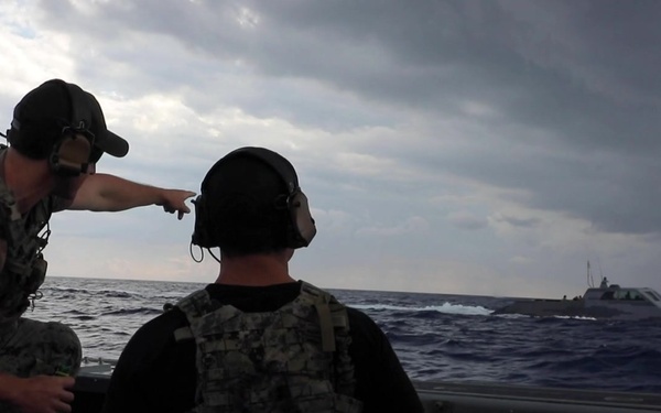 U.S. Air Force Special Operations Surgical Team work with the Naval Special Warfare Boat team to enhance readiness in Greece