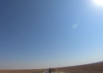 B-Roll of Bradley Convoy in northeastern Syria