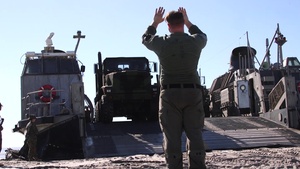 CLB-6 conducts LCAC ops and amphibious training