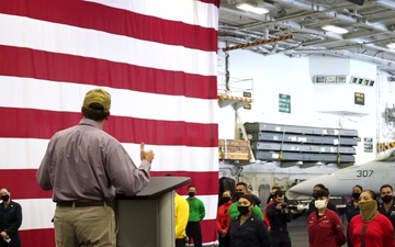 Secretary of Defense Visits USS Carl Vinson (CVN 70)