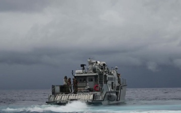 Mk VI Patrol Boat | Refueling At Sea