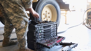 Generator repairer keeps powering flowing during recovery