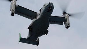 MV-22B Osprey Delievers Payload to USS Henry M. Jackson