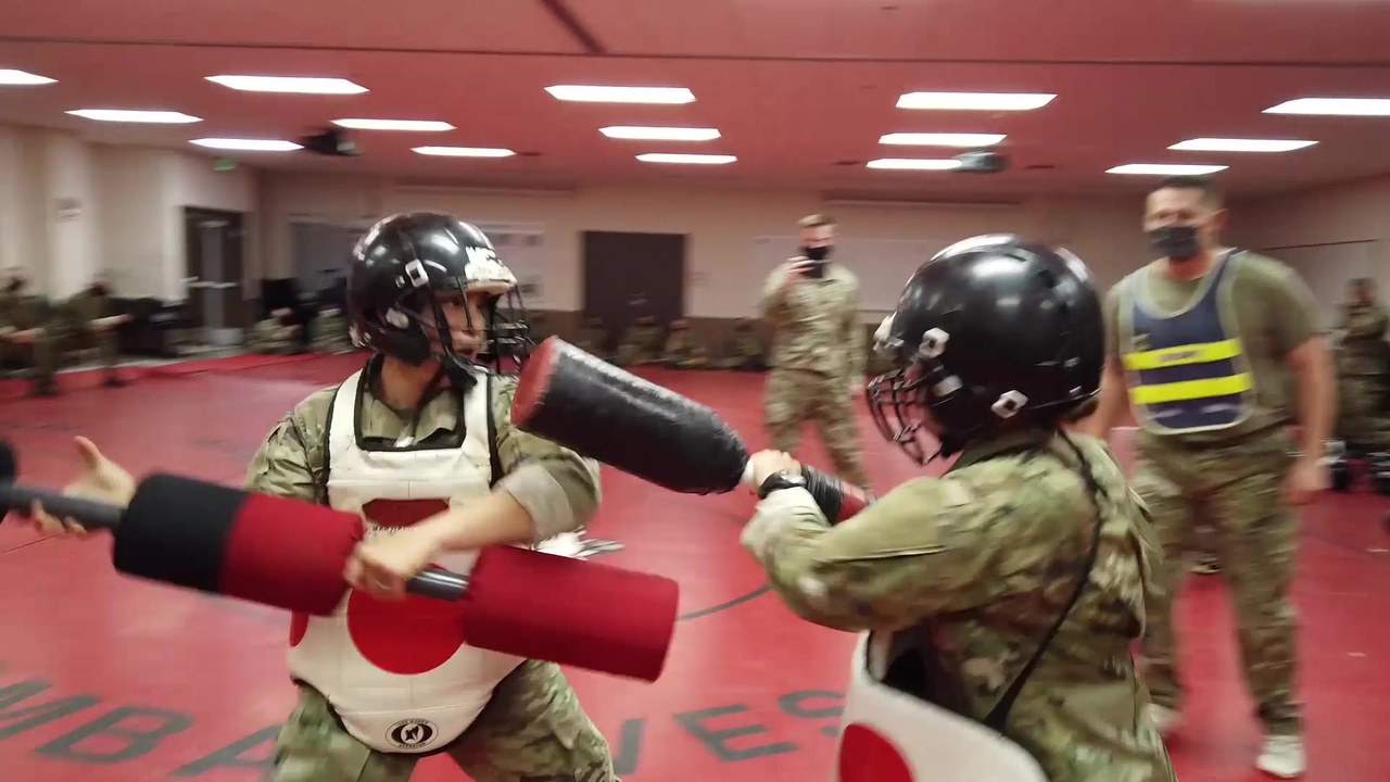 National Guard on X: #Soldiers demonstrate the Warrior Ethos during pugil  stick training during basic combat training (BCT).   / X