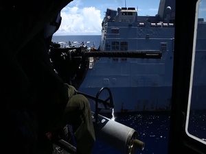 VMM-262 (Reinforced), 31st MEU fire weapons from the sky