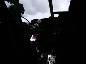 VMM-262 (Reinforced), 31st MEU fire weapons from the sky