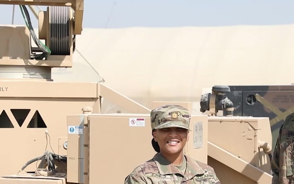 Soldiers from 101st Division Sustainment Brigade give shout out